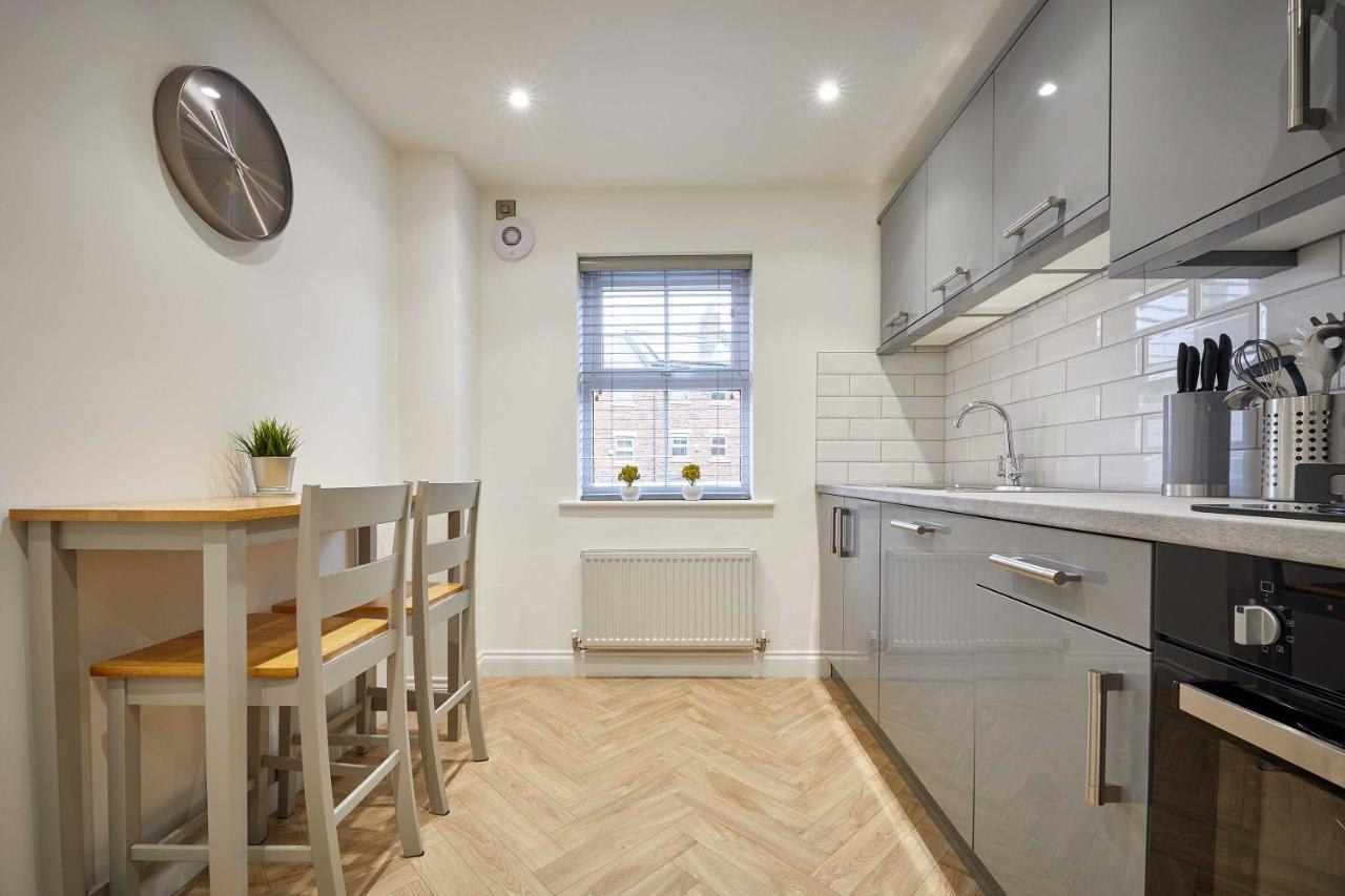 Host & Stay - Potters Bank Durham Bagian luar foto